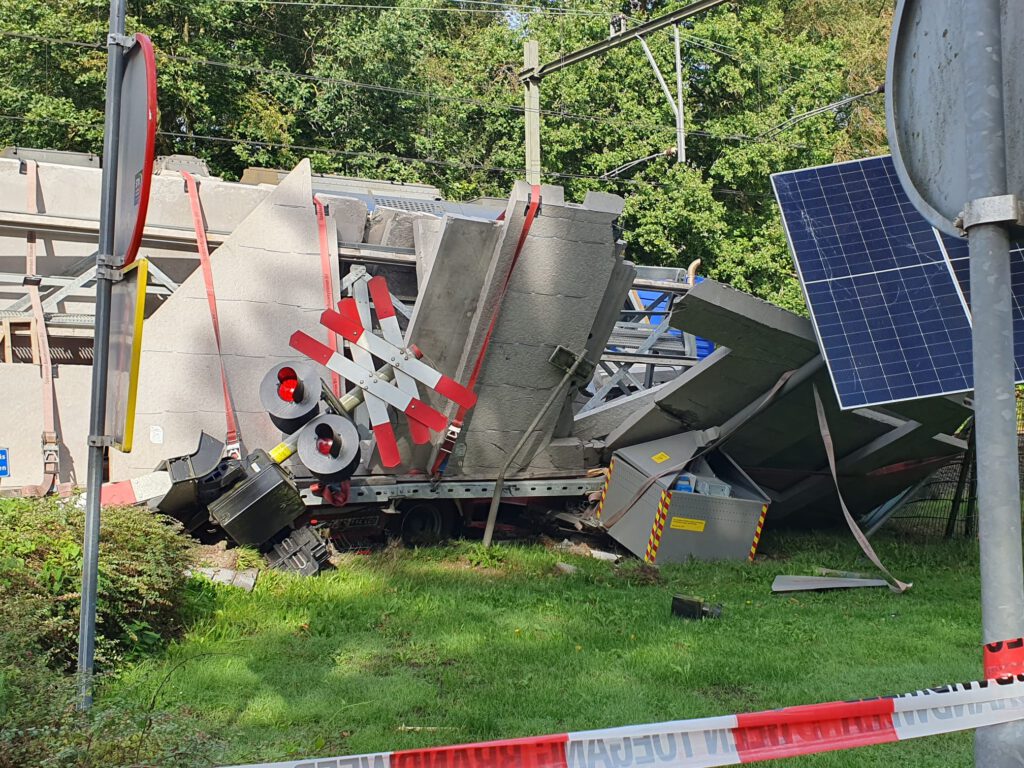 trein ongeval met vrachtwagen 14-9-2026