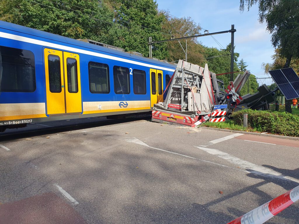 trein ongeval met vrachtwagen 14-9-2026